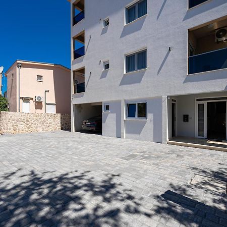 Sunways Apartments Dobra Voda Exterior foto