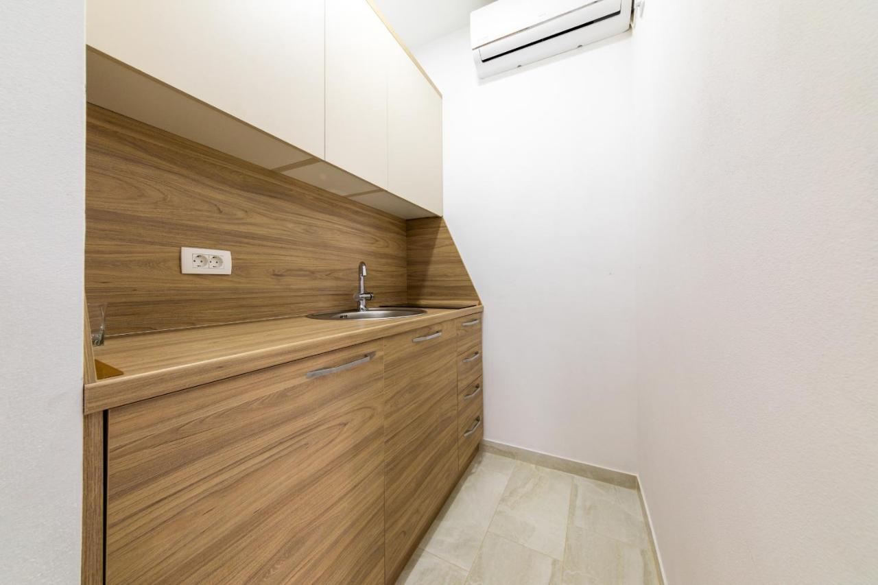Sunways Apartments Dobra Voda Exterior foto