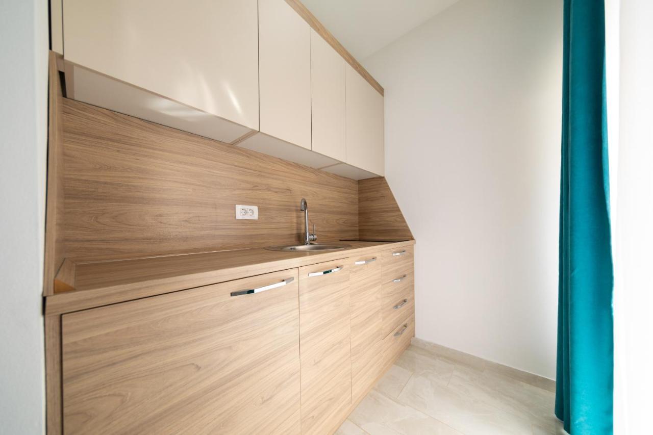 Sunways Apartments Dobra Voda Exterior foto