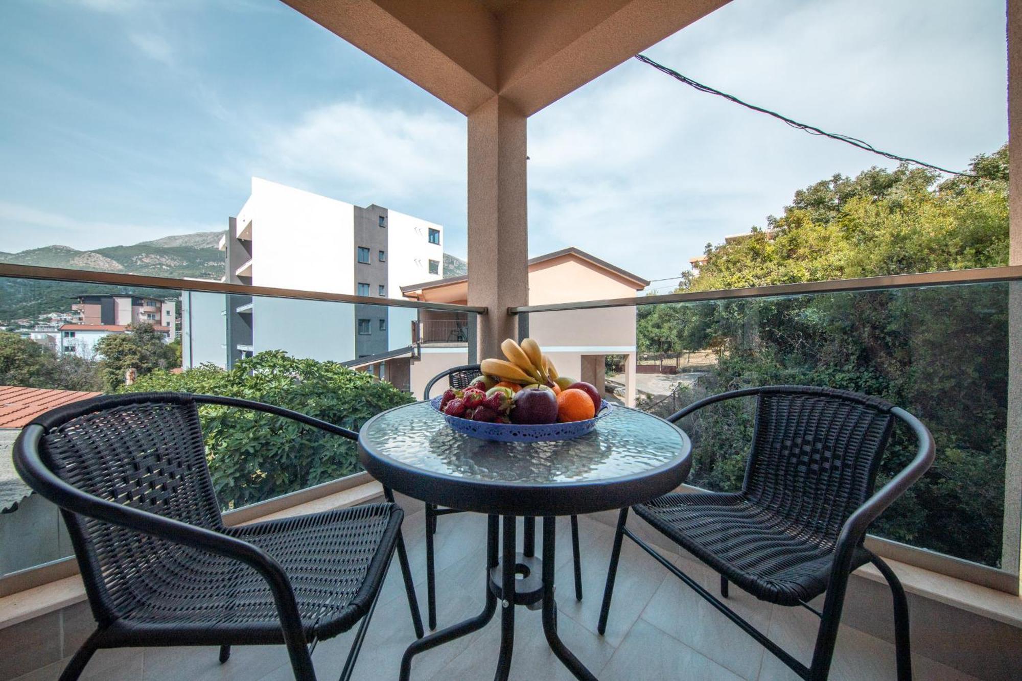 Sunways Apartments Dobra Voda Cameră foto